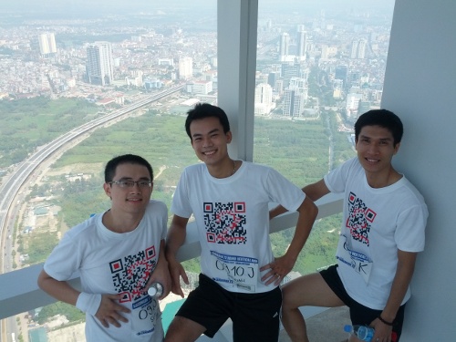 2012 Hanoi vertical run